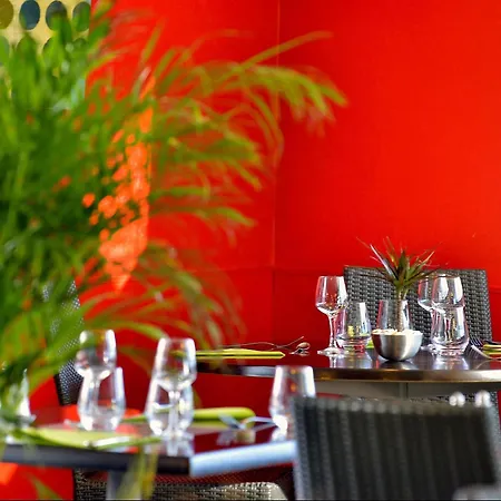 Otel The Originals City, Le Beaujoire, 3*